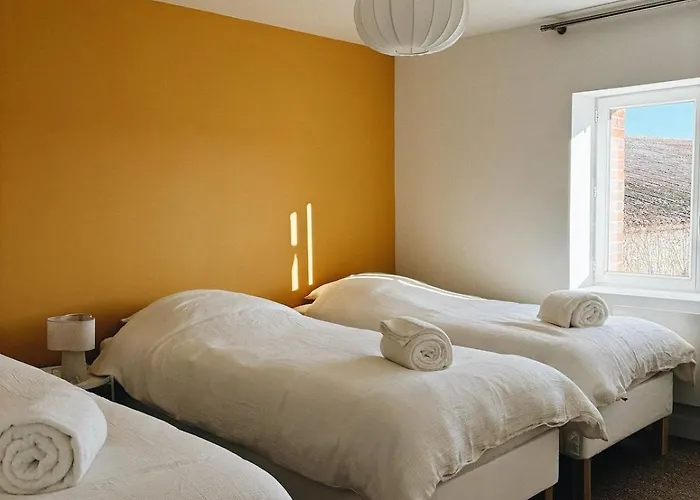 Holiday home Saint Marc, Corps De Ferme Champenois *