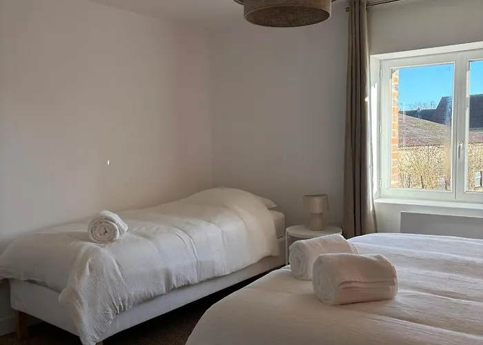 Saint Marc, Corps De Ferme Champenois Holiday home Vauchamps